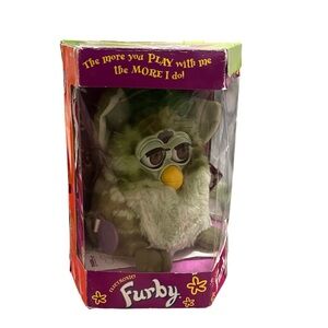 Vintage RARE 1999 Green Alligator Furby 70-800 TESTED & WORKING